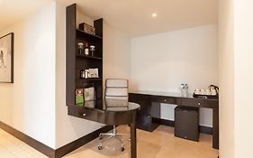 Holiday Inn Dubai al Barsha 4 Отзывы